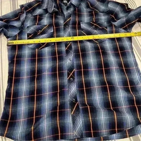 Rock & Republic size large button down blue plaid short sleeve - Picture 5 of 7